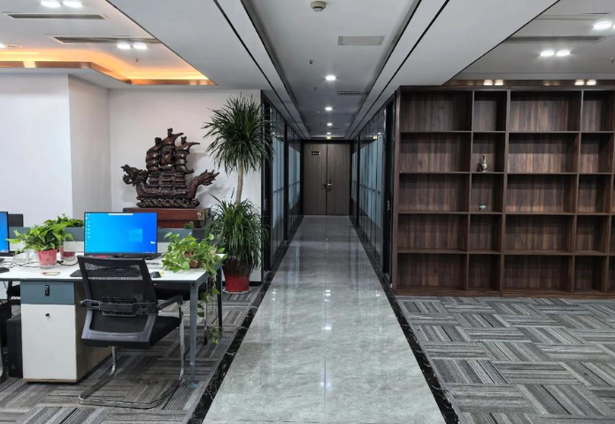 深圳市保成商业发展有限公司商业管理与物业运营服务对比分析